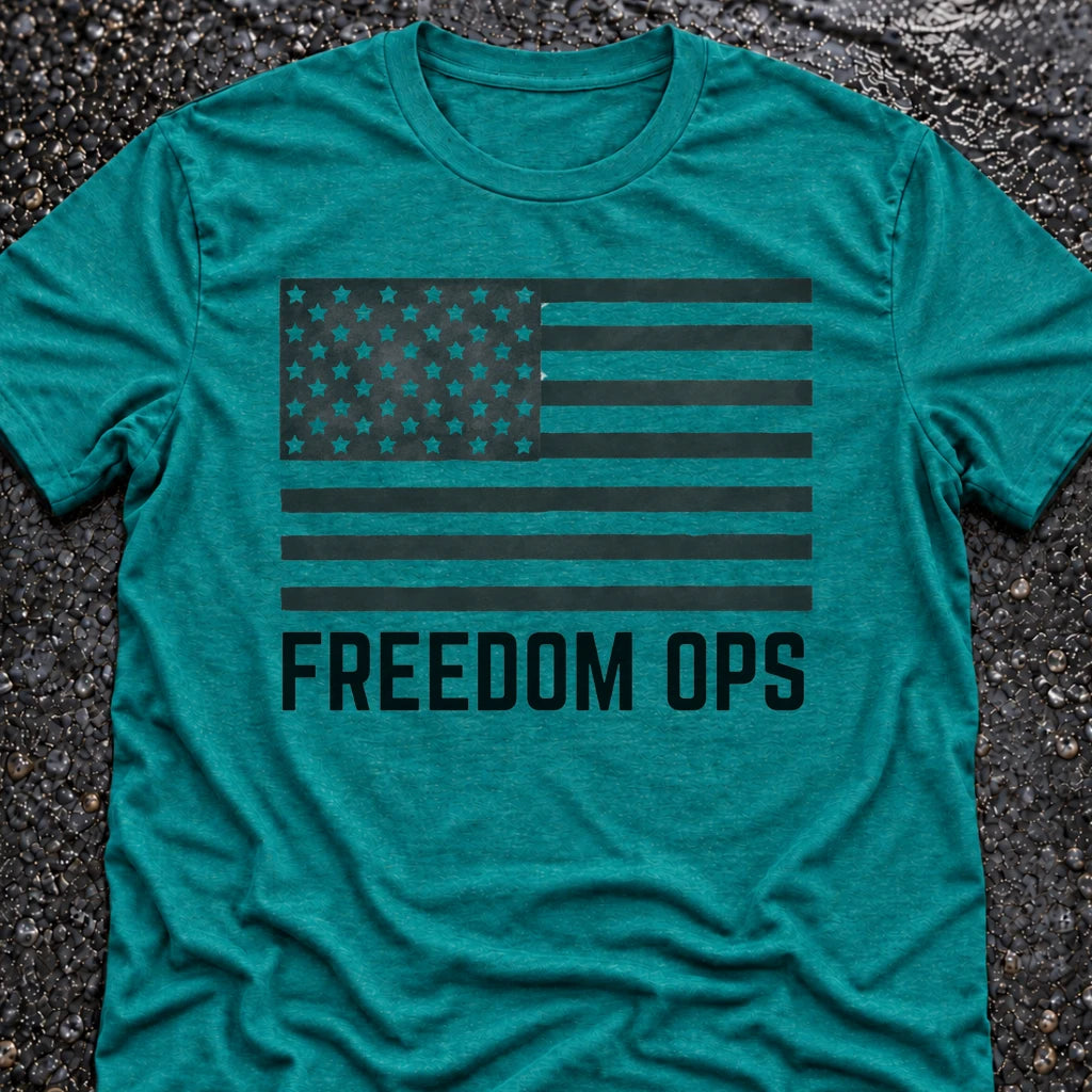 Freedom Ops HORIZONTAL FLAG T-shirt in vintage turquoise